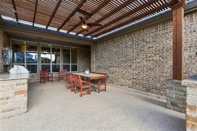 7705 Glenmere Trail, Sachse, TX 75048