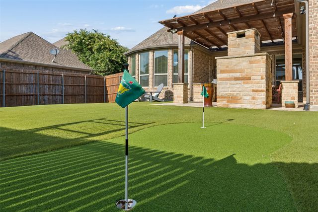 7705 Glenmere Trail, Sachse, TX 75048