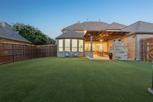 7705 Glenmere Trail, Sachse, TX 75048