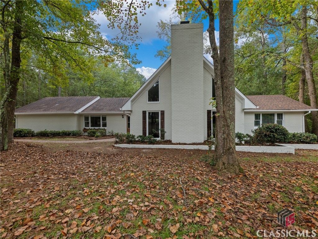 275 Hanover Drive, Bogart, GA 30622