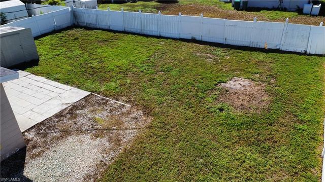 21067 Gladis AVE, Port Charlotte, FL 33952