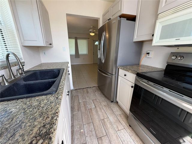 21067 Gladis AVE, Port Charlotte, FL 33952