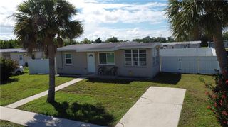 21067 Gladis AVE, Port Charlotte, FL 33952