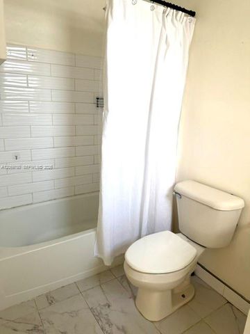 2560 NW 81st Terrace 2560, Sunrise, FL 33322