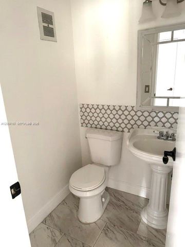 2560 NW 81st Terrace 2560, Sunrise, FL 33322