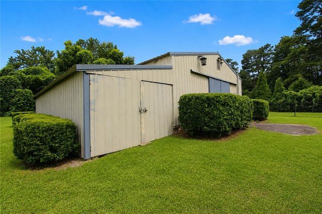 1464 Lakeview Road, Grayson, GA 30017