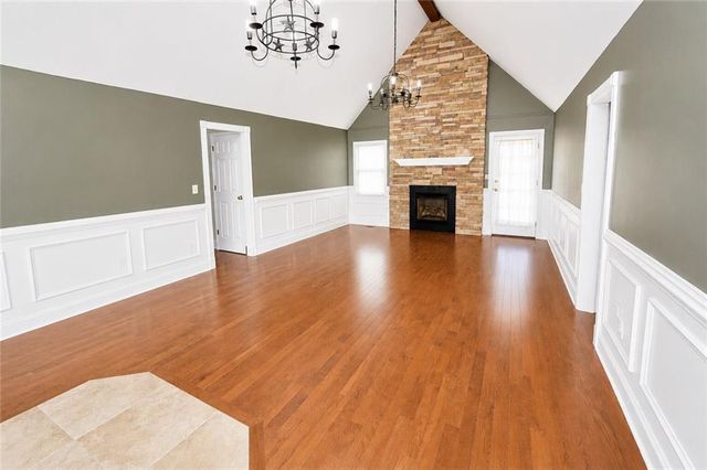 1464 Lakeview Road, Grayson, GA 30017