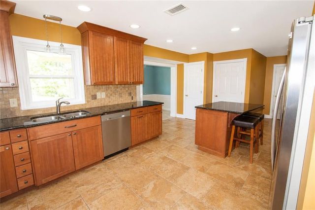 1464 Lakeview Road, Grayson, GA 30017