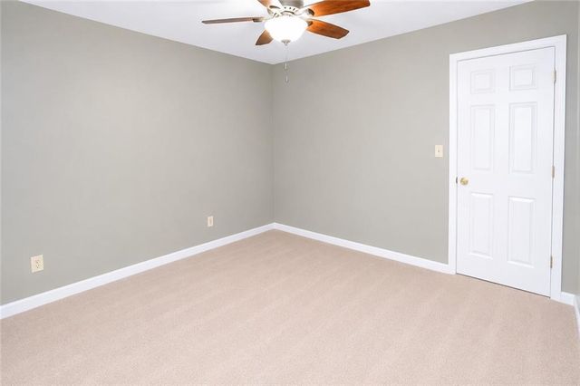 1464 Lakeview Road, Grayson, GA 30017