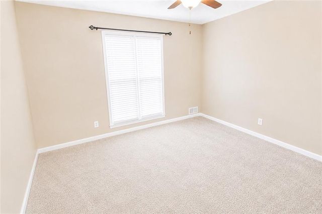 1464 Lakeview Road, Grayson, GA 30017