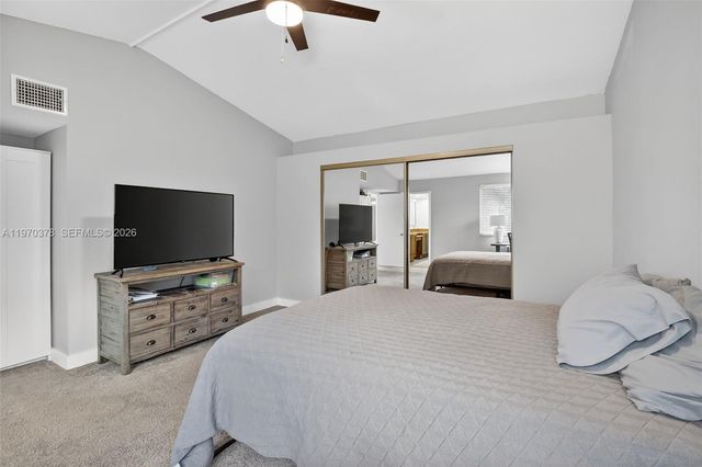 4700 Grapevine Way, Davie, FL 33331