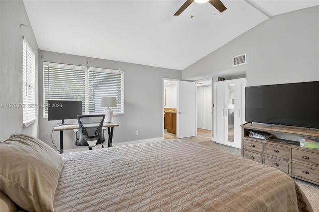 4700 Grapevine Way, Davie, FL 33331