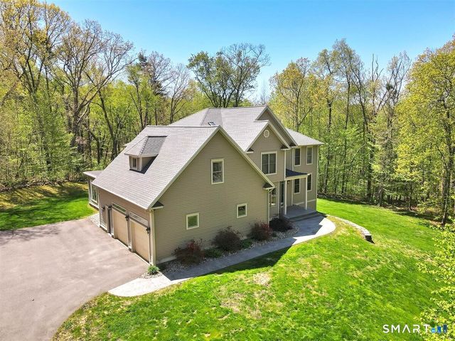 9 Gavin Drive, Columbia, CT 06237