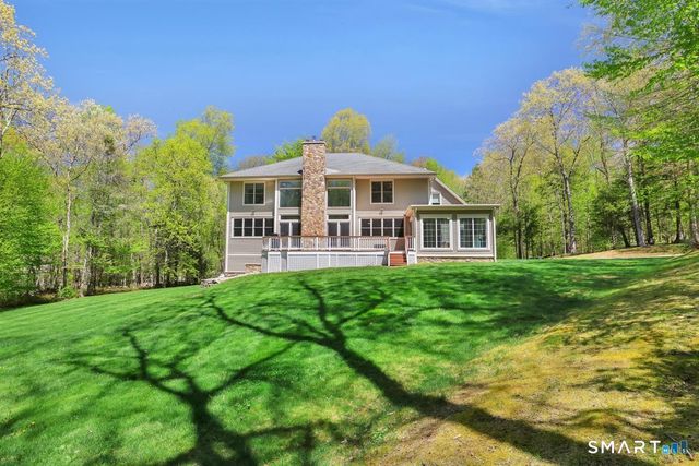 9 Gavin Drive, Columbia, CT 06237