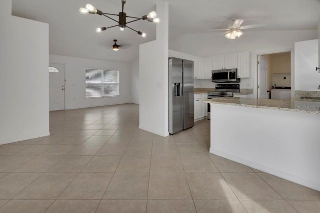 2225 CENTRAL PARKWAY, Deland, FL 32724