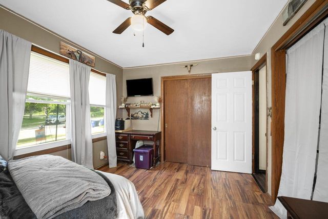 1666 Dellwood COURT, Grafton, WI 53024