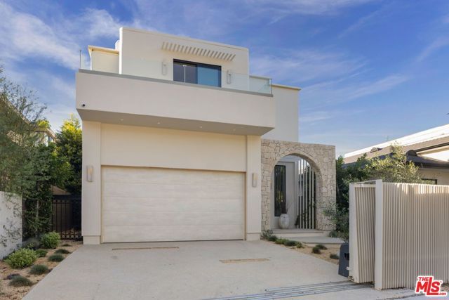 517 N Martel Avenue, Los Angeles, CA 90036