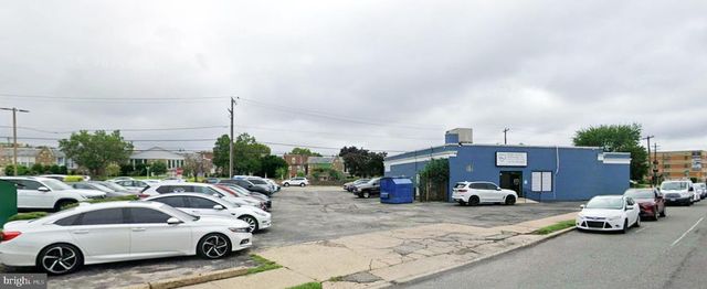 2040 NAPFLE AVENUE, Philadelphia, PA 19152