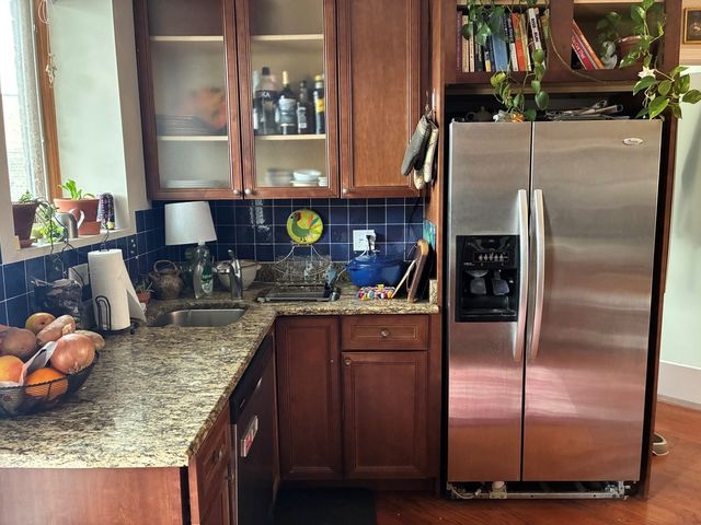 1531 W Hollywood Avenue 2, Chicago, IL 60660