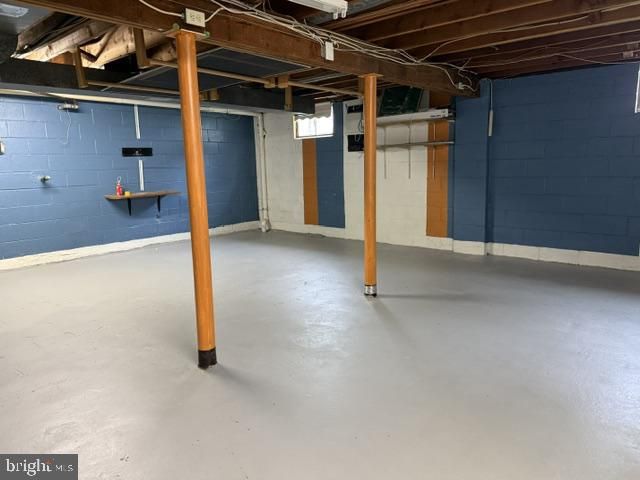 118 ASHBROOK RD, Cherry Hill, NJ 08034
