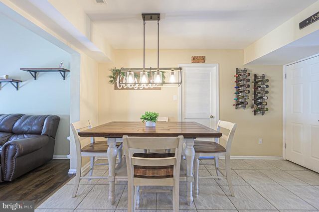 12 PERSIMMON ST, Sicklerville, NJ 08081