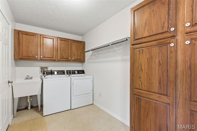 1954 San Fernando Court, Rolla, MO 65401