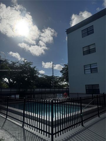 13500 NE 3rd Court 120, North Miami, FL 33161
