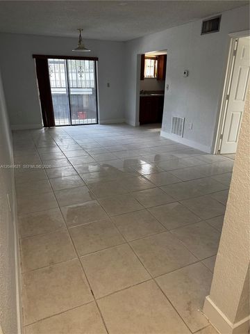 13500 NE 3rd Court 120, North Miami, FL 33161