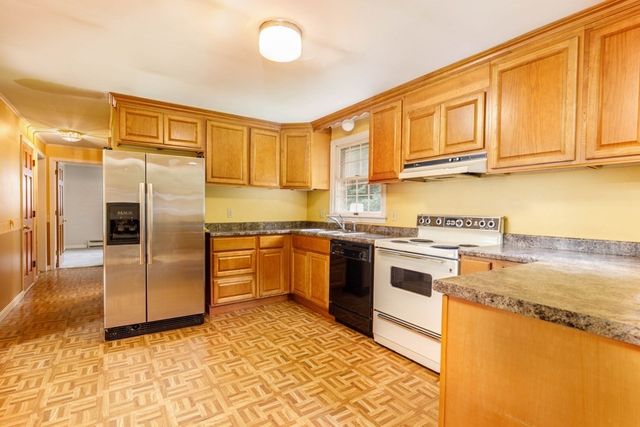 189 Sherbert Road, Ashburnham, MA 01430