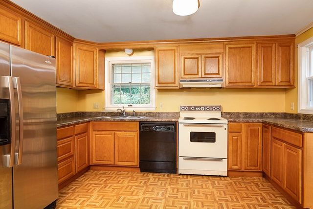 189 Sherbert Road, Ashburnham, MA 01430