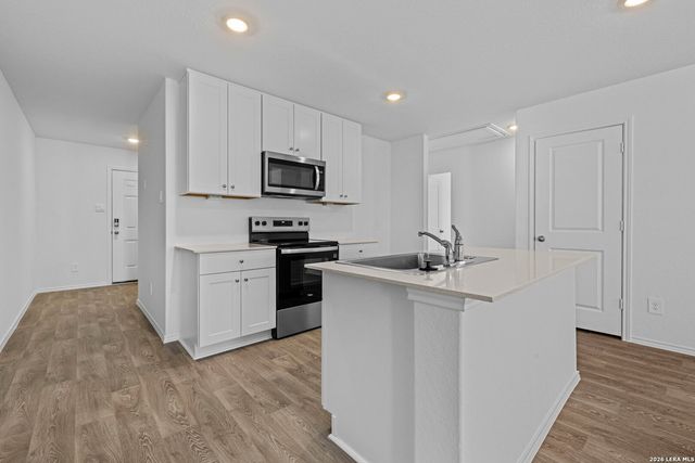 336 Cottonmouth, Seguin, TX 78155