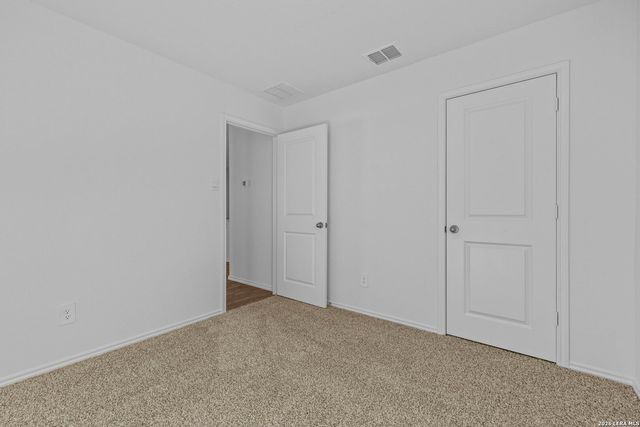 336 Cottonmouth, Seguin, TX 78155