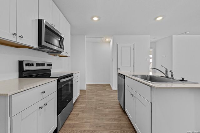 336 Cottonmouth, Seguin, TX 78155