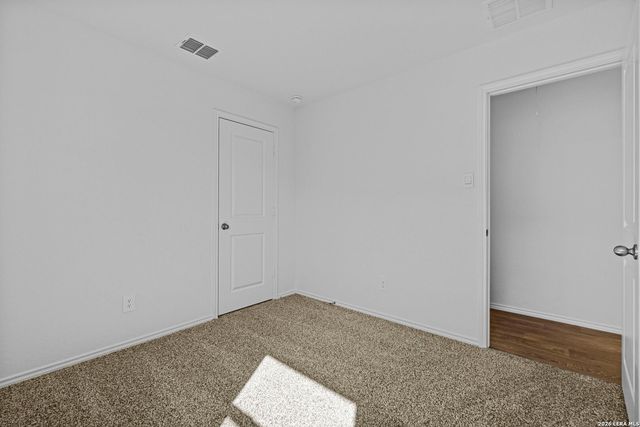 336 Cottonmouth, Seguin, TX 78155