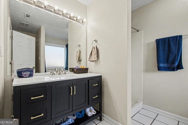 185 Jimmy Reynolds Drive, Jefferson, GA 30549