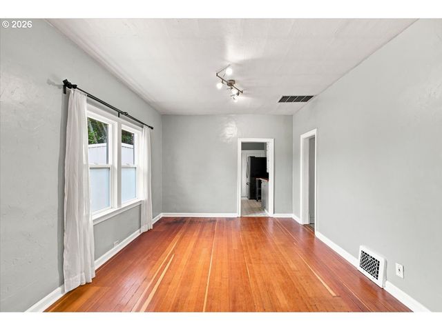 2325 Nw LINCOLN Ave, Corvallis, OR 97330
