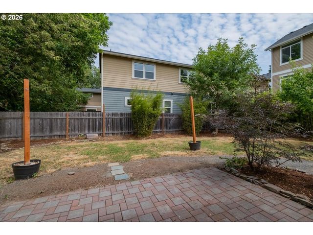 2325 Nw LINCOLN Ave, Corvallis, OR 97330