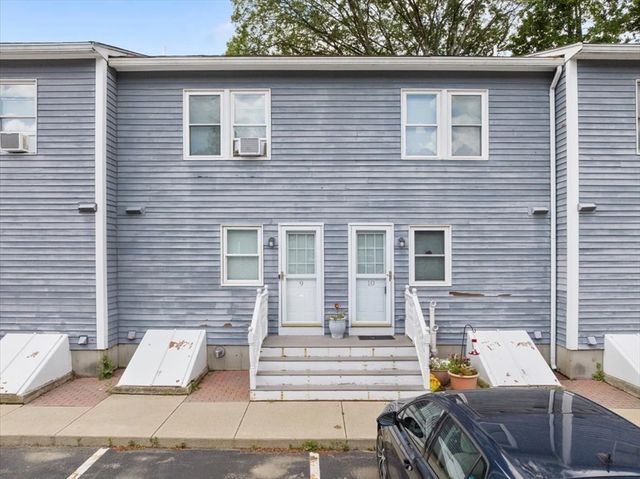 16 George Street 9, Attleboro, MA 02703