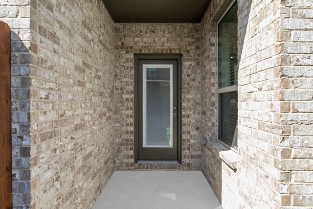 2642 Copper Breaks Street, Dallas, TX 75228