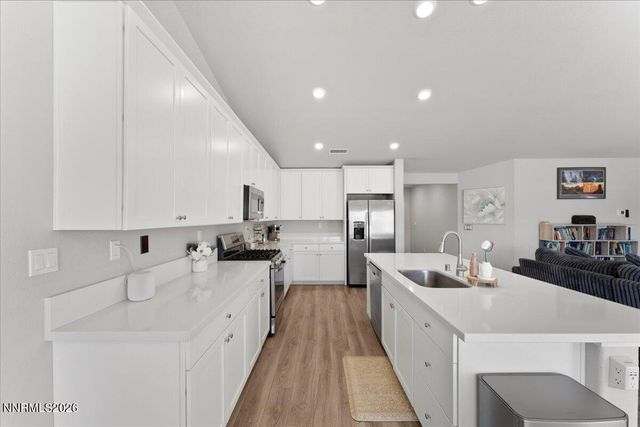 738 Hallow Pointe Drive, Spanish Springs, NV 89441