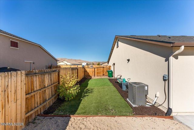 738 Hallow Pointe Drive, Spanish Springs, NV 89441