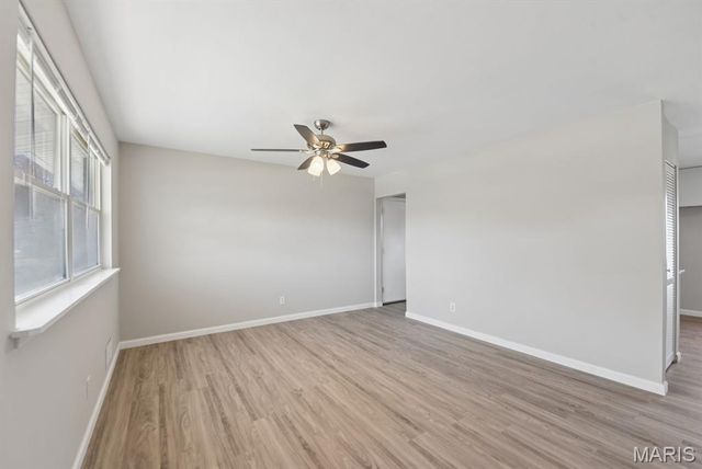 1077 Dawn Valley Drive, Maryland Heights, MO 63043