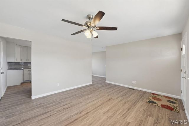 1077 Dawn Valley Drive, Maryland Heights, MO 63043