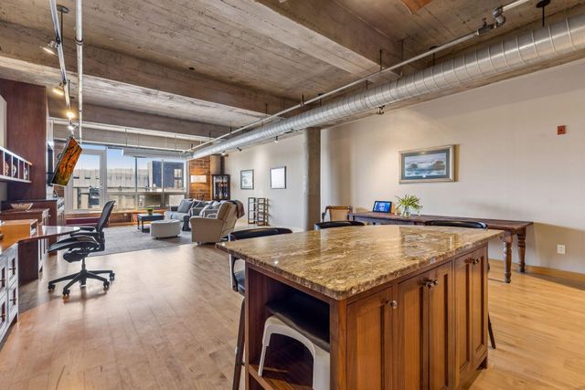 901 N 3rd 414, Minneapolis, MN 55401