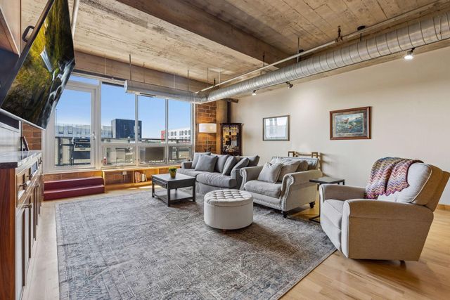 901 N 3rd 414, Minneapolis, MN 55401