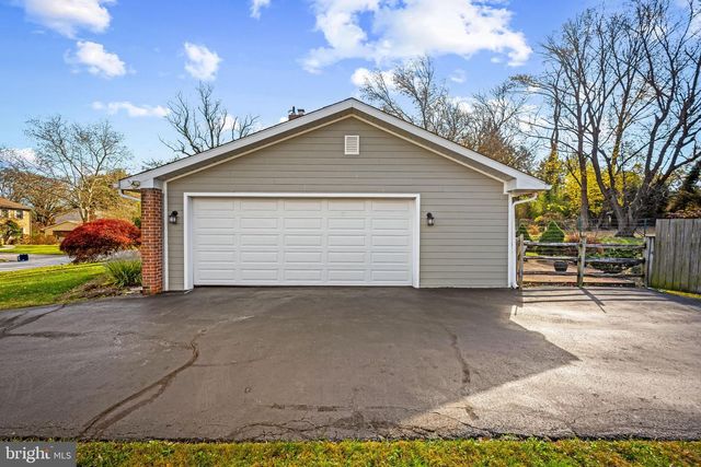 3407 BIRCH HOLLOW RD, Baltimore, MD 21208