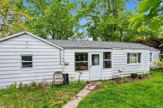 26522 Parkview Place, Elkhart, IN 46514