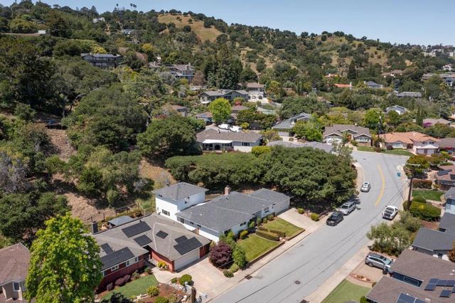 2769 Bromley Drive, San Carlos, CA 94070