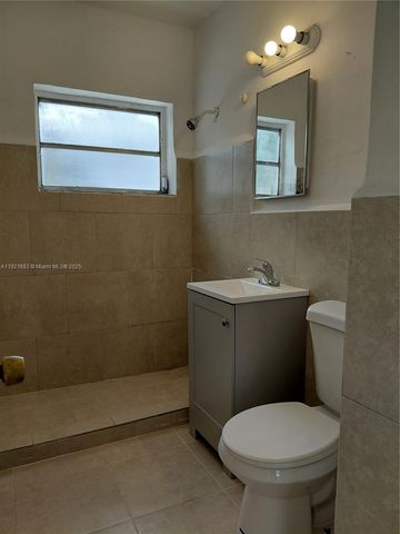 640 - 642 NW 77th St, Miami, FL 33150