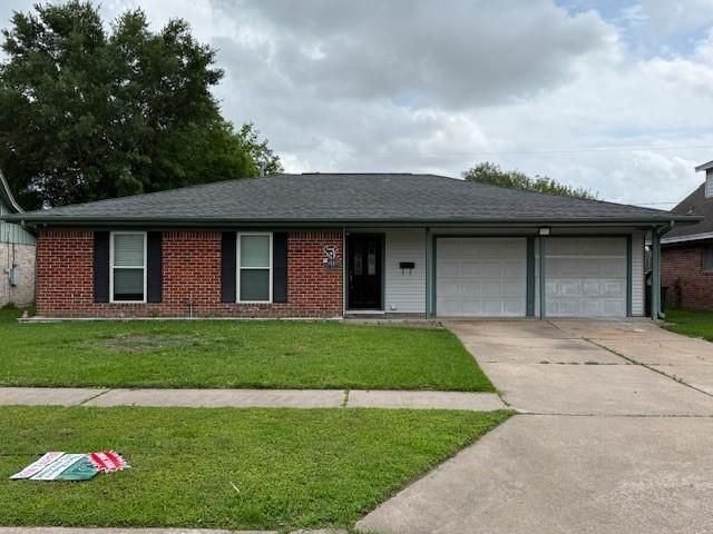 4810 Crepe Myrtle Lane, Pasadena, TX 77505